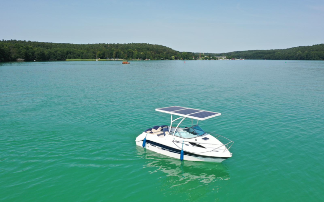 Motorboot Sunliner 5 Solarboot Bild 3