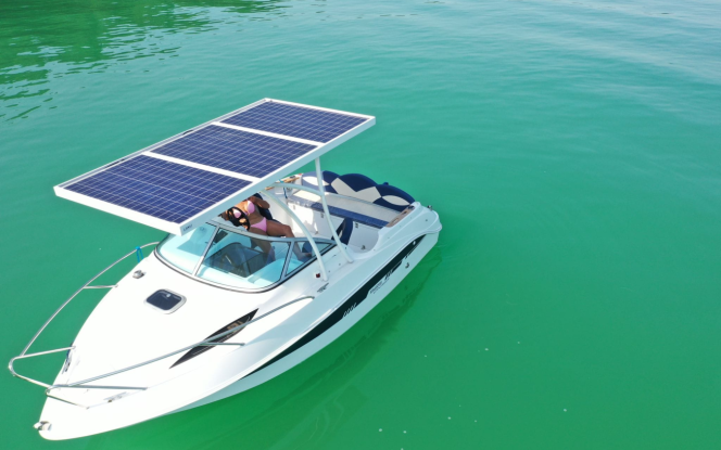Motorboot Sunliner 5 Solarboot Bild 9