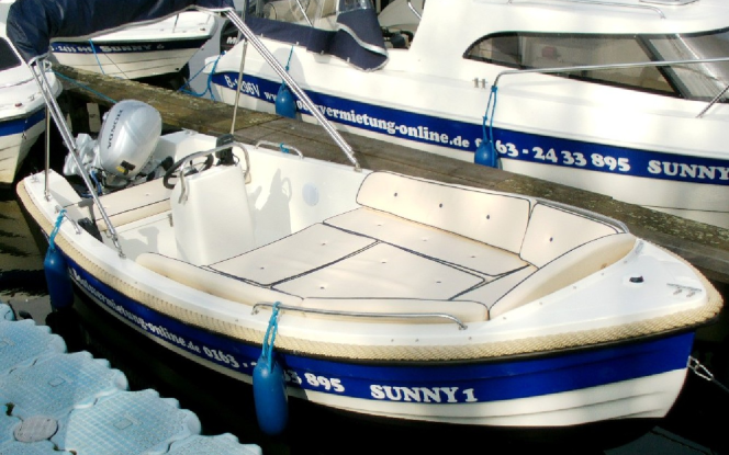 Motorboot Sunny 1 Bild 1