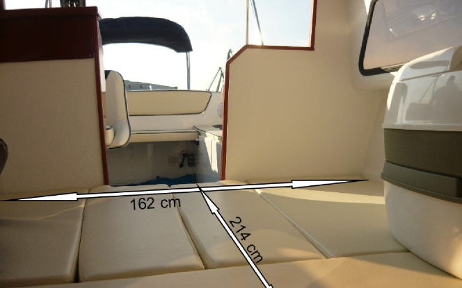 Motorboot Sunny 4 Bild 8