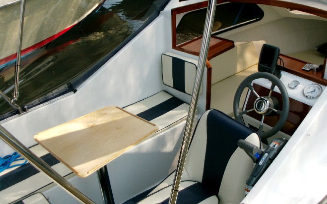 Motorboot Sunny 4 Bild 7