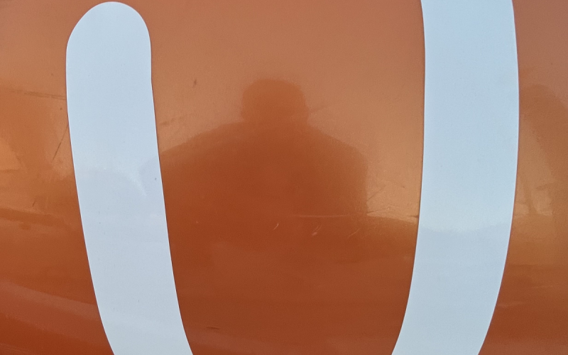 Motorboot USO-Identifizierbares Schwimmobjekt, Spaß im Kreis, einzigartig auf der Ostsee, für bis zu 10 Personen Bild 4