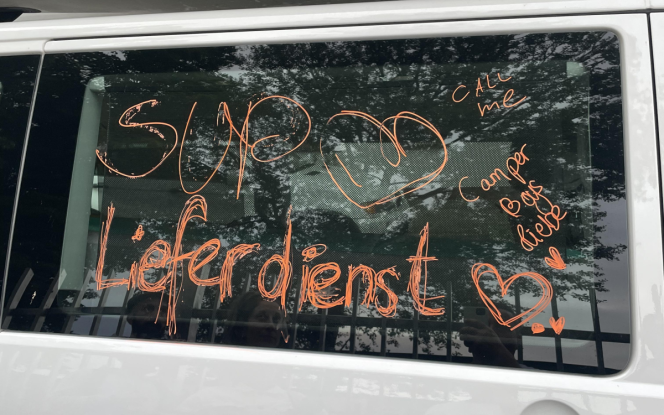 Sup - Stand up Paddling 2 SUPs inkl. Lieferung ? Abenteuer und Spaß auf dem Wasser Bild 3