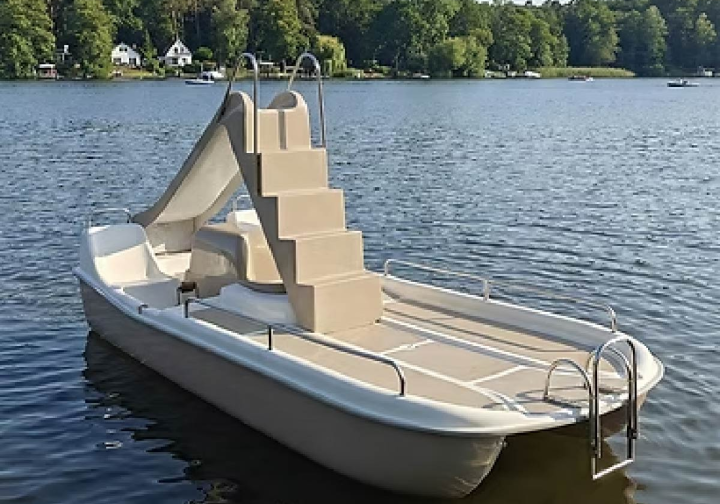 Tretboot ?BARI? Tretboot / Grünheide am Petzsee Bild 1