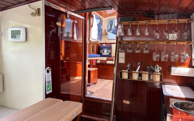 Yacht Honey 3 Bild 2