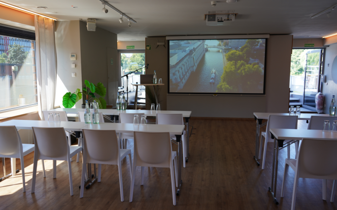 Yacht Orca Ten Broke Bild 2