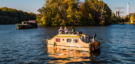 Berlin / Kreuzberg und Berlin / Rummelsburg - miet-boot