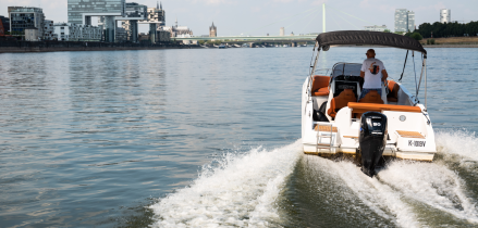 Köln - miet-boot