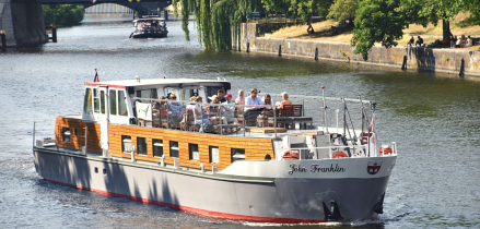 Berlin / Moabit - miet-boot