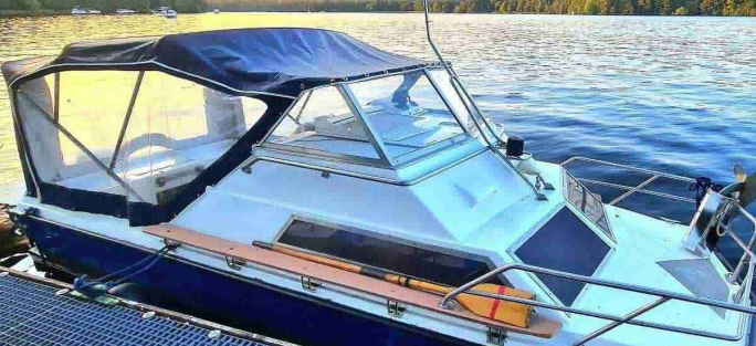 Angelboot Angelboot mieten Berlin mit Übernachtungsmöglichkeit -Wax Dreikieler in Köpenick Grünau Richtershorn mieten