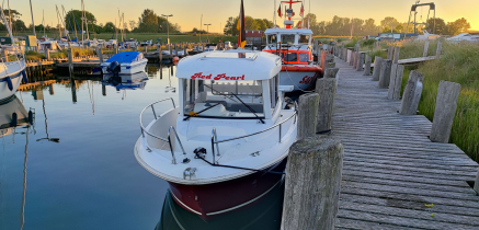 Angelboot Red Pearl mieten