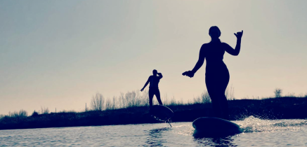 eFoilen Hydrofoil-Surfing mieten