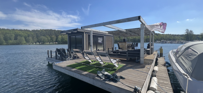 Floss Eventboot, Chill-Out-Boot bis 24 Personen mieten