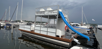 Floss Eventfloss für bis zu 18 Personen - Berlin Spandau mieten