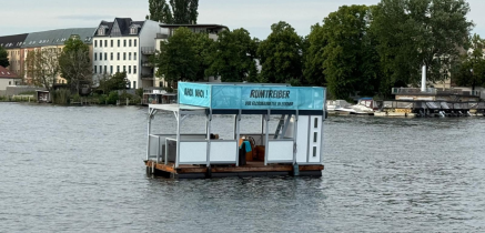 Floss Floß mieten in Berlin ? Rumtreiber II - Partyfloß für bis zu 8 Personen mieten