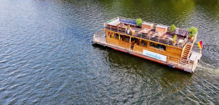 Floss Hauptstadtfloß I mieten