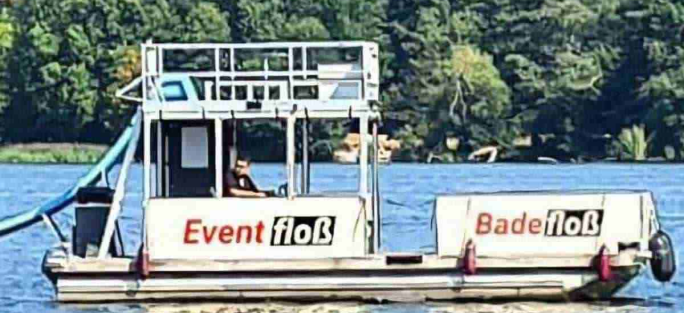 Floss Partyboot mieten Berlin Köpenick 15 PS ohne Führerschein mit WC 18 Pers mieten