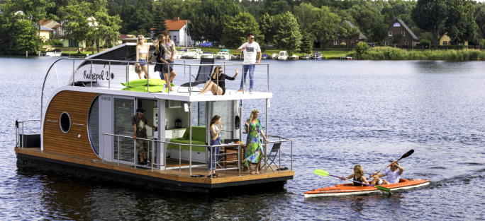 Floss Tagescharterboot Nautino maxi ?Wasserfloh 1? (führerscheinfrei) mieten