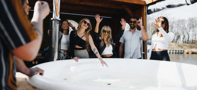 Floss Whirlpoolboot - Partyfloss - bis zu 10 Personen mieten