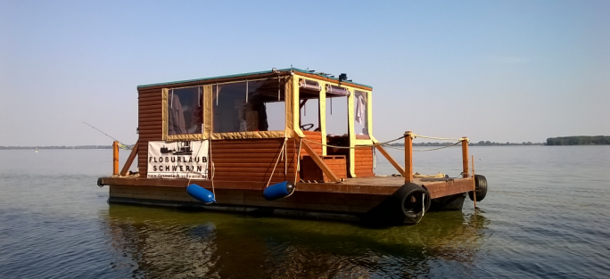 Hausboot 6er Floß mieten