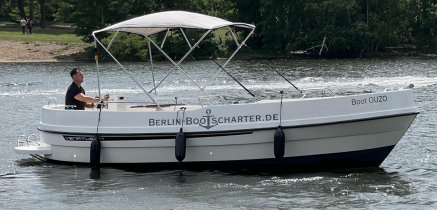 Motorboot 10 Personen Boot Ouzo mieten