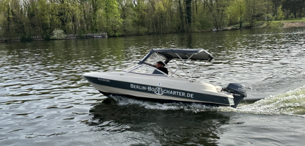 Motorboot 5 Personen Boot Malibu mieten
