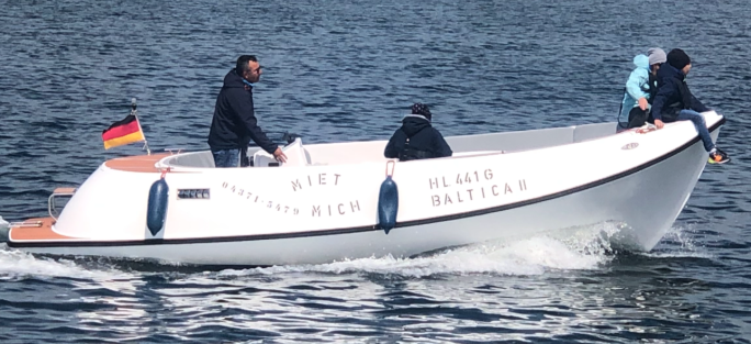 Motorboot Baltica III/A mieten