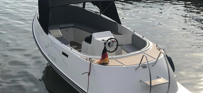 Motorboot Baltica III mieten