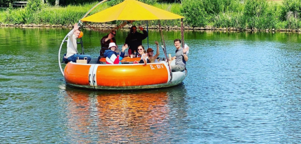 Motorboot Donut Boot für bis zu 10 Personen mieten