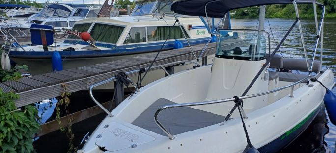 Motorboot Good Times mieten