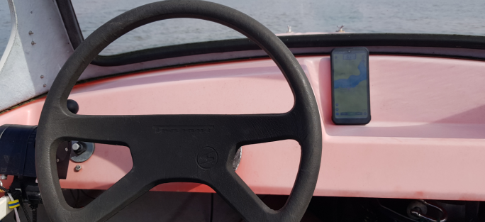 Motorboot Ibis II, E-Motor, Tour und angeln mieten