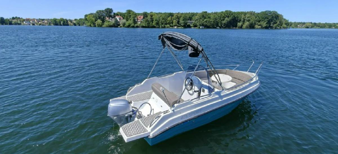 Motorboot ?Lissabon? Motorboot / Führerscheinfrei / Grünheide am Peetzsee mieten