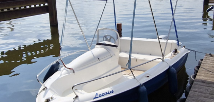 Motorboot Motorboot Leevin 8 Ps führerscheinfrei mieten