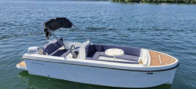 Motorboot ?NIZZA? Motorboot / Führerscheinfrei / Grünheide am Petzsee mieten