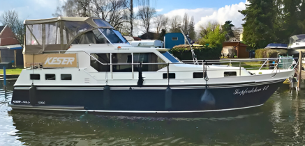 Motorboot Seepferdchen 12 Motorboot für bis zu 6 Personen mieten