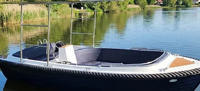 Motorboot ?Sevilla? Elektroboot / Führerscheinfrei / Grünheide am Peetzsee mieten