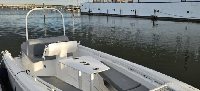 Motorboot Sportboot Q 24 / 2 mieten