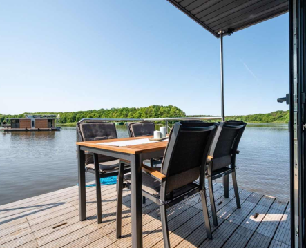 Hausboot oder Yacht ? welche Wahl ist richtig für Ihr Müritz Wasser Abenteuer? Bild 2