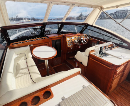 Partyboot Sir Windsor - Luxus und Abenteuer auf den Gewässern von Berlin und Brandenburg Bild 3