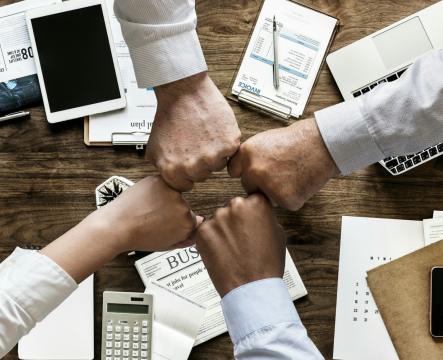 Teamgeist in deinem Betrieb stärken - Bootsverleih