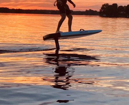 Wassersport Trend 2024: eFoil - eFoil-Wassersport wird immer beliebter!