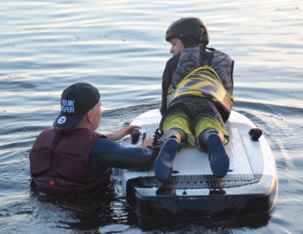 eFoil - Einsteigerkurs - Bootsverleih in Berlin Tegel