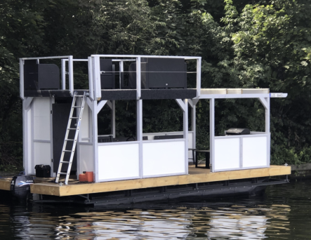 Glühweinfahrt für bis zu  12 Personen - Partyfloss in Berlin!