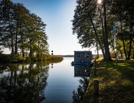 Hausboot mieten ohne Führerschein