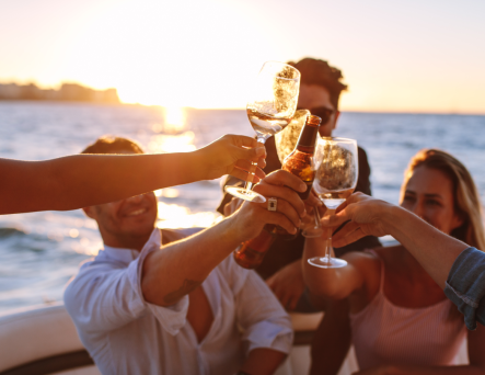 Spontan aufs Wasser - Jetzt Boote für morgen buchen ? Frühling & Sommer 2025 erleben!