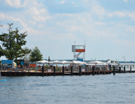 Vom 24. bis 31. Juli findet auf dem Müggelsee erstmals die Segel-Weltmeisterschaft der Yngling-Klasse statt